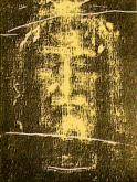Le Saint-Suaire : Visage du Crucifié (8Ko)